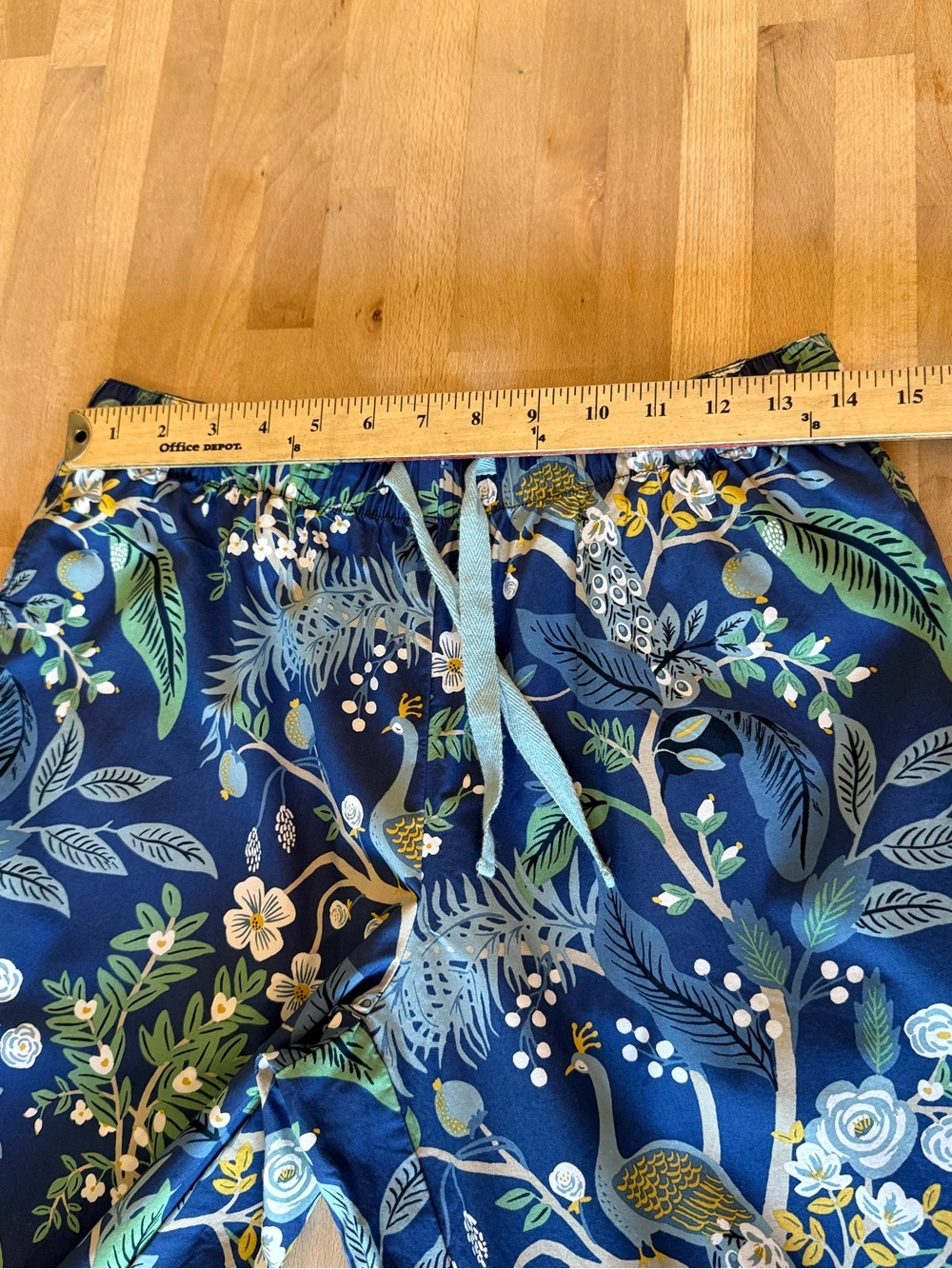 Paper Rifle Company x The Company Store Blue Floral Long-Sleeve Pajama Set Small - Picture 11 of 16